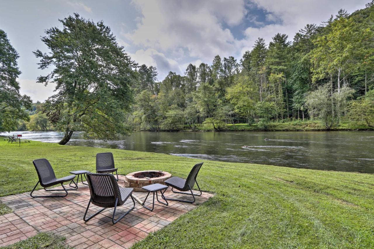 Rivers Edge - Ultimate Riverfront Getaway Hayesville Buitenkant foto